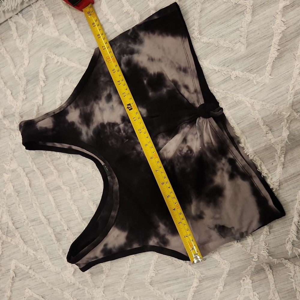 Black and gray tie dye Wild Fable tank top size M! - Picture 6 of 7